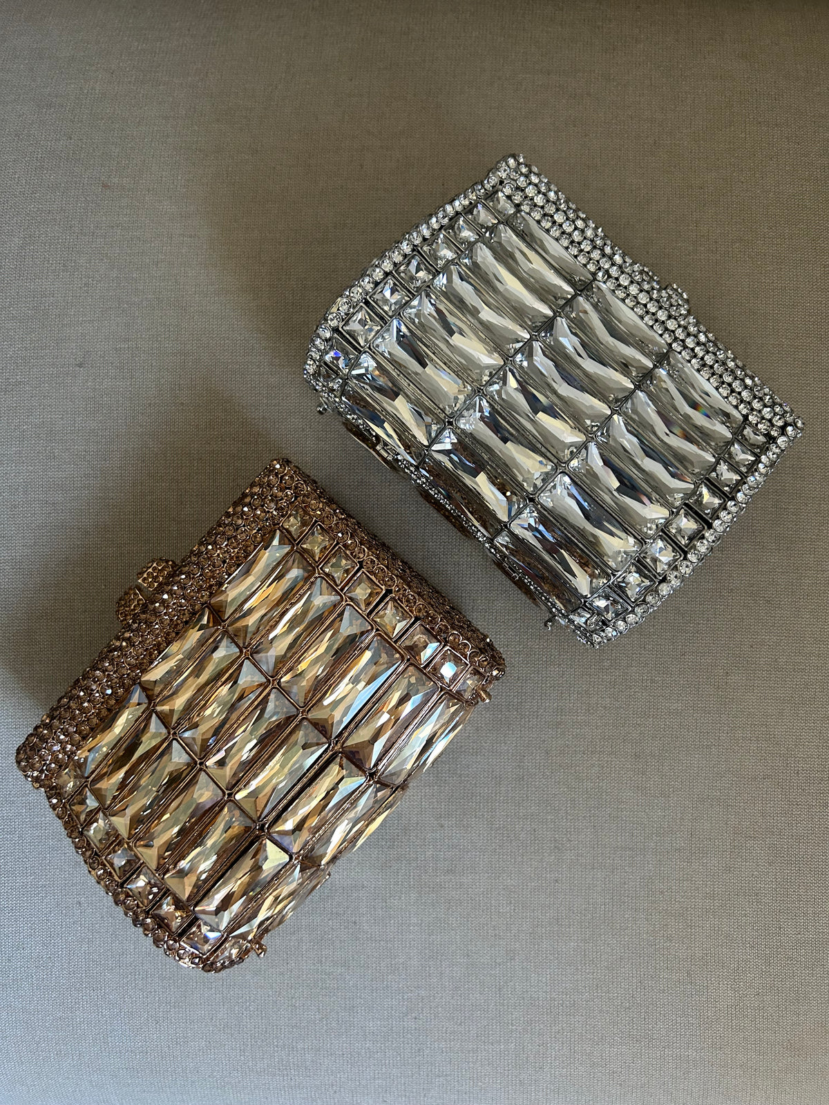 LEENA CRYSTAL CLUTCH
