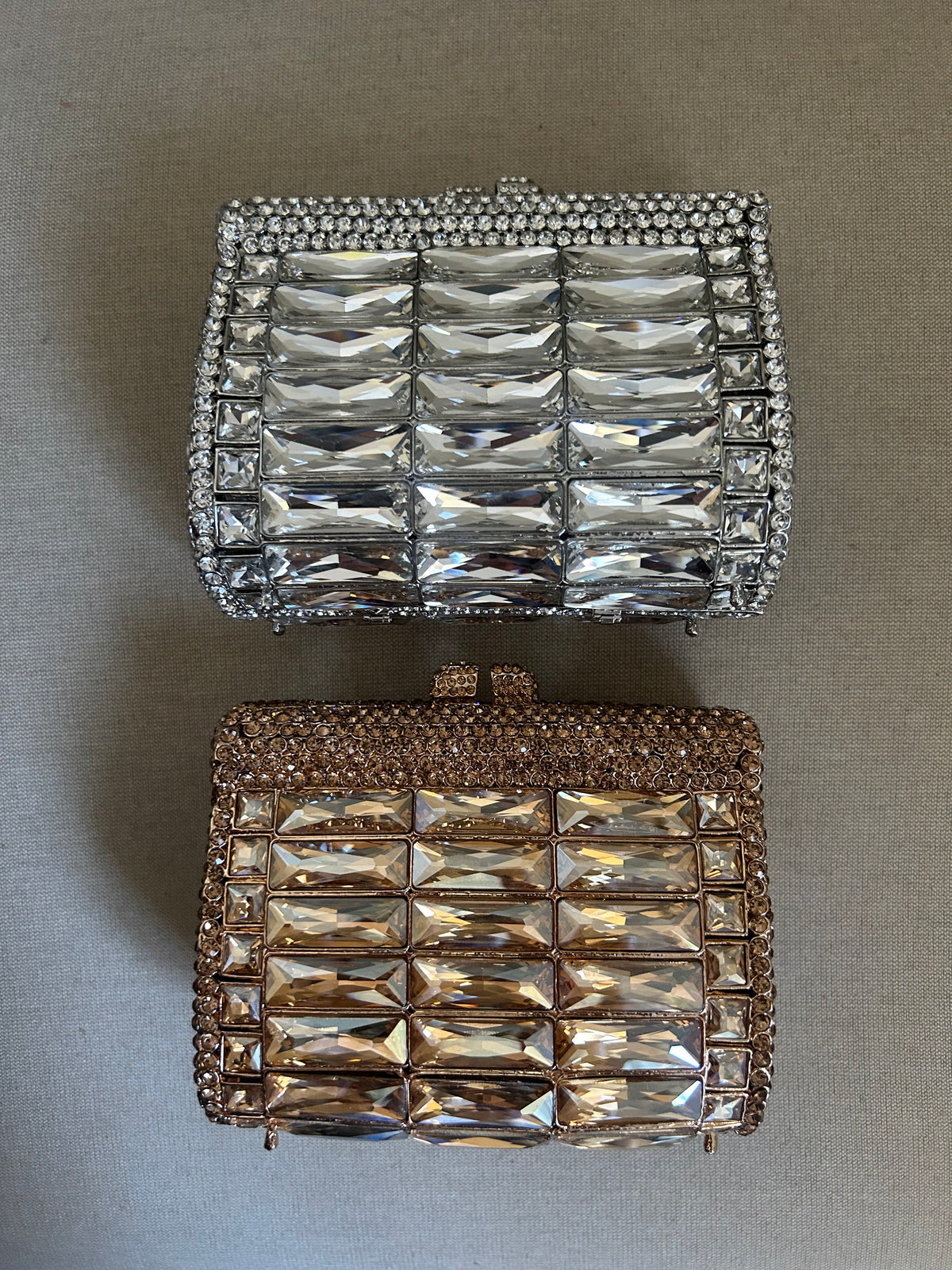 LEENA CRYSTAL CLUTCH